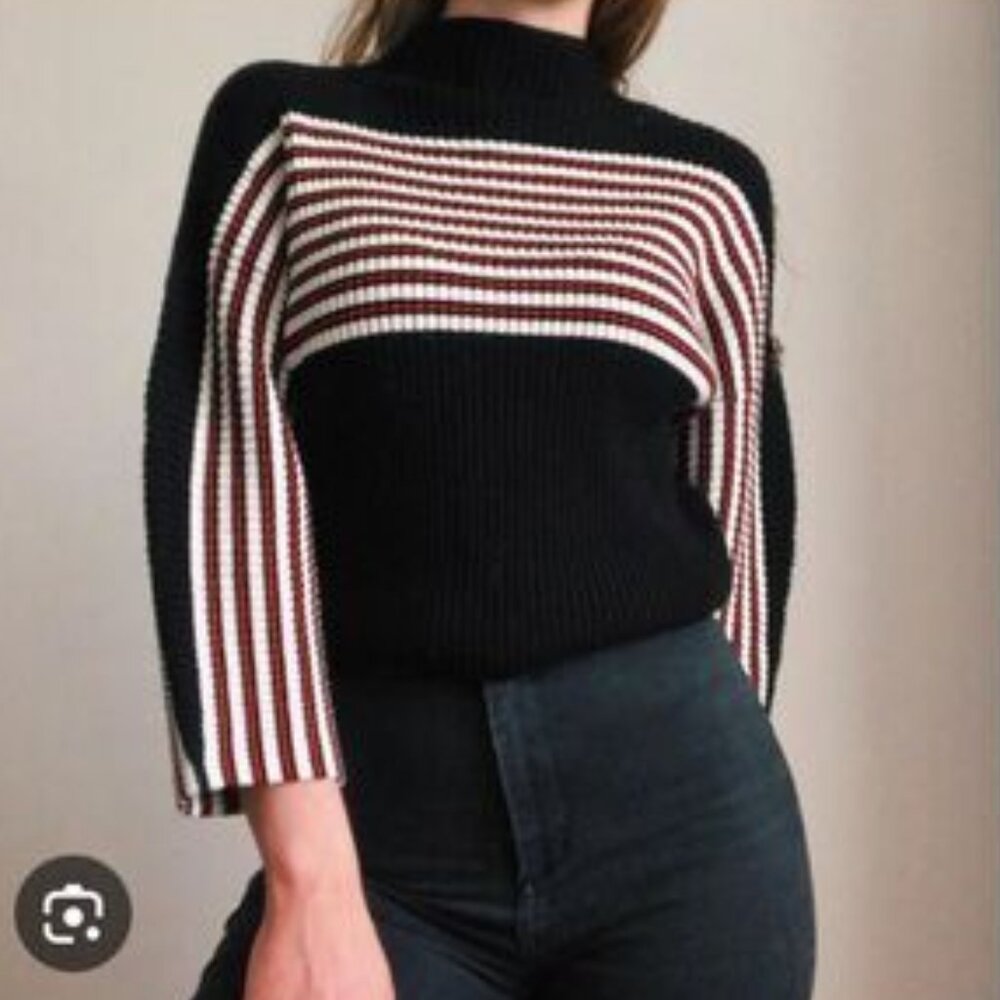 Red, White and Blue Striped Urban Outfitters Sweater (M) - Perfect Condition